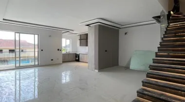 FOR SALE: Spacious 2 Bedroom Apartment with Elevator and Swimming pool
