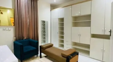 For rent unfurnished 5 bedroom detached duplex with bq