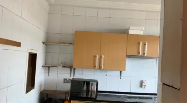 3bedroom maisonette on the 6th floor.
