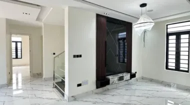 5 BEDROOM DETACHED DUPLEX WITH BQ, CINEMA, STUDY ROOM, GYM, SWIMMING POOL, ROOFTOP TERRACE ETC