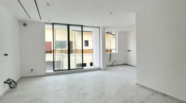 FOR SALE: Exquisite Luxury Spacious 2 Bedroom Apartment with Elevator and Swimming pool