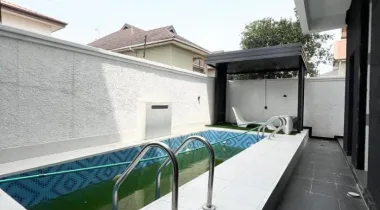 FOR SALE: Majestically built and  Spacious 4 Bedroom fully detached duplex with  BQ and Swimming pool