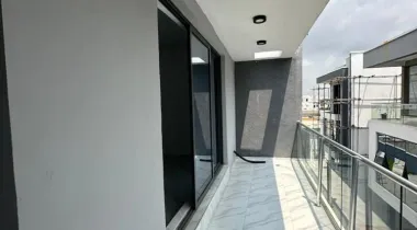 FOR SALE: Well built luxury Spacious 4 Bedroom terrace duplex with gym and Swimming pool