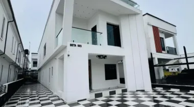 4 BED&amp;BQ || 380 MILLION ||  IKOTA , LEKKI LAGOS