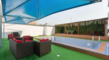 Sophisticated and Spacious studio unfurnished apartment with a Gym and Swimming pool