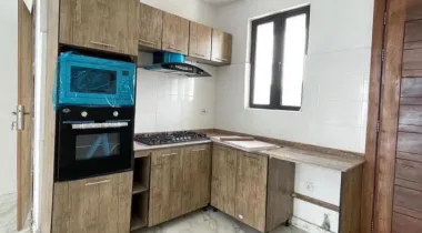Strategic Luxury Spacious 3 &amp; 4 Bedroom Terrace Duplex with BQ (Suitable For Both Commercial &amp; Personal Use)