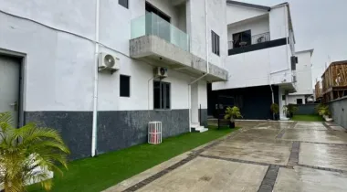 4 UNITS OF 3 BEDROOM TERRACED DUPLEXES FULLY FURNISHED APARTMENT FOR RENT
