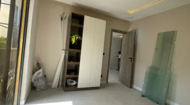 Well built and solid 3bedroom maisonette is up for LEASE — Ready to move in  *Rent: 25m*