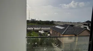 Well built and solid citi view 2bedroom apartment is up for LEASE — Ready to move in