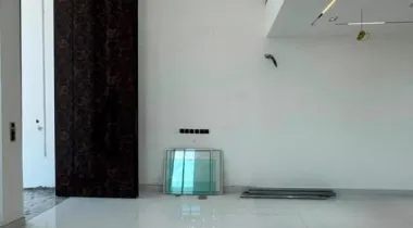 LUXURY 5-BEDROOM DETACHED DUPLEX FOR RENT