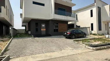 Bold 5 Bedroom  Detached Duplex with pool, ante room, &amp; bq