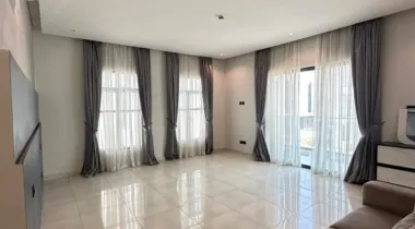 4BEDROOM FULLY DETACHED DUPLEX FOR SALE.