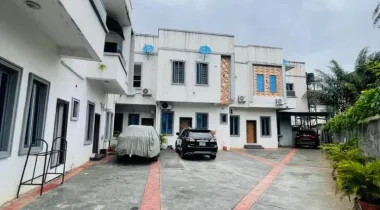 Single room available for rent 