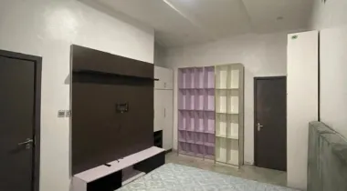 Single room available for rent 