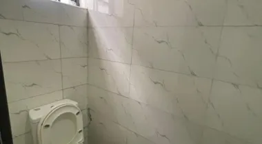 Single room available for rent 