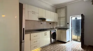 4BEDROOM TERRACE DUPLEX WITH A BQ