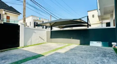 4 bedroom semi detached duplex 