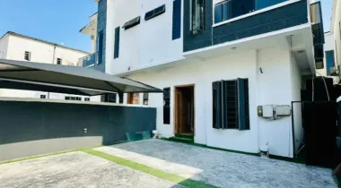 4 bedroom semi detached duplex 