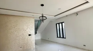 5 BED&amp;BQ  || 800 MILLION || LEKKI PHASE 1, LAGOS.