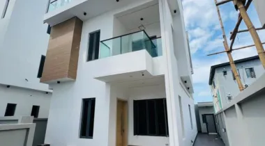 5 BED&amp;BQ  || 800 MILLION || LEKKI PHASE 1, LAGOS.