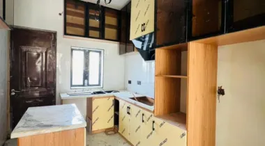 4 BED || 200 MLLION || IKOTA , LEKKI LAGOS