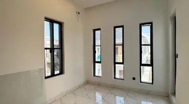 Luxurious 5 bedroom semi detached duplex with bq, swimming pool and cinema