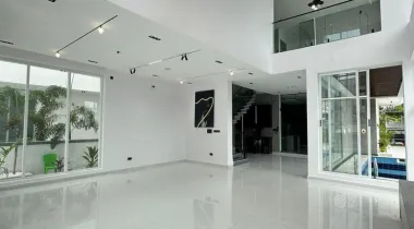 EXQUISITELY FINISHED LUXURY 5 BEDROOM FULLY DETACHED DUPLEX WITH  BQ, SWIMMING POOL, GAZEBO, CINEMA, GYM HOUSE AND A ROOFTOP TERRACE, IT  ALSO A WATERFRONT PROPERTY