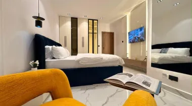 4 bedroom  maisonette banana island road