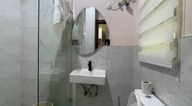 Fully Furnished 2 bedroom Maisonette with swimming pool, etc