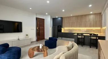 Spacious 2 Bedroom apartment  with Elevators and a swimming pool. It doesn’t come with the furniture’s