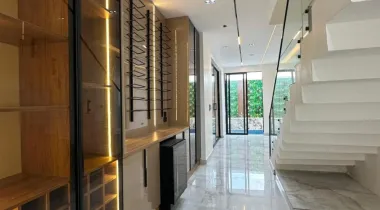Luxurious 5 bedroom semi detached duplex with bq, swimming pool and cinema