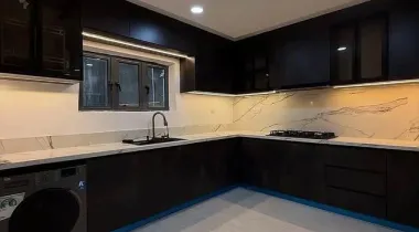 Fully Serviced 2 Bedroom Apartment with swimming pool, elevator, security post and gym.