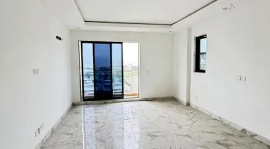3 bedroom flat apartment
