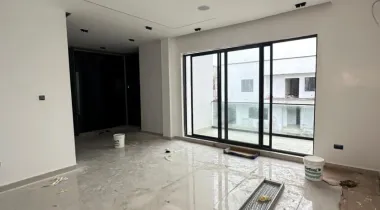 EXQUISITE 5 BEDROOM FULLY DETACHED DUPLEX WITH BQ, SWIMMING POOL, CINEMA, GYM, STUDY ROOM AND A PRIVATE ELEVATOR