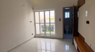 3 Bedroom Terrace duplex with Bq