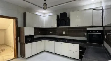 5Bedroom Semi Detached Duplex With a Bq