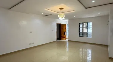 5Bedroom Semi Detached Duplex With a Bq