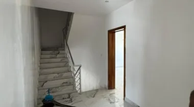 5Bedroom Semi Detached Duplex With a Bq