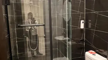 LUXURY FULLY FURNISHED 3 BEDROOM APARTMENT