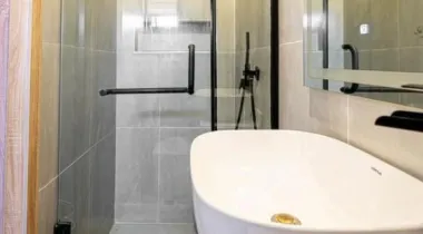 FULLY FURNISHED 2 BEDROOM APARTMENT FOR SALE