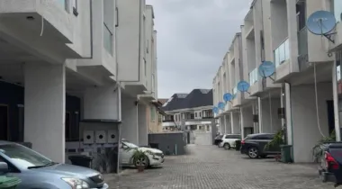 4 bedroom Terrace in a Fully serviced estate
