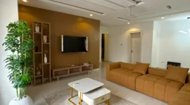 FURNISHED 3 BEDROOM SERVICED APARTMENT