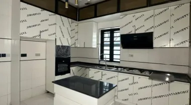 Luxurious 5 bedroom fully detached duplex with bq and swimming pool