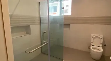 Fully serviced 3-Bedroom Apartment with BQ, swimming pool, gym, exclusive balcony