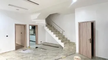 4 BEDROOM TERRACE DUPLEX AVAILABLE FOR RENT