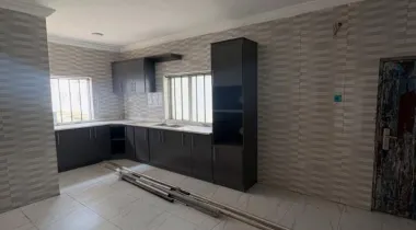 5-BEDROOM DETACHED with BQ FOR RENT