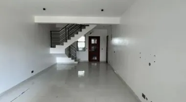2 Bedroom Maisonette