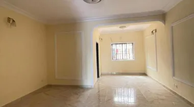 4bedroom terrace house well spacious standard with swimming pool in a secured environment in Lekki phase 1*     Family: Rent - N20pa 