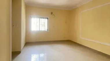 4bedroom terrace house well spacious standard with swimming pool in a secured environment in Lekki phase 1*     Family: Rent - N20pa 