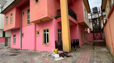 4 bedrooms plus BQ fully detached and self compound Massive and strongly built duplex